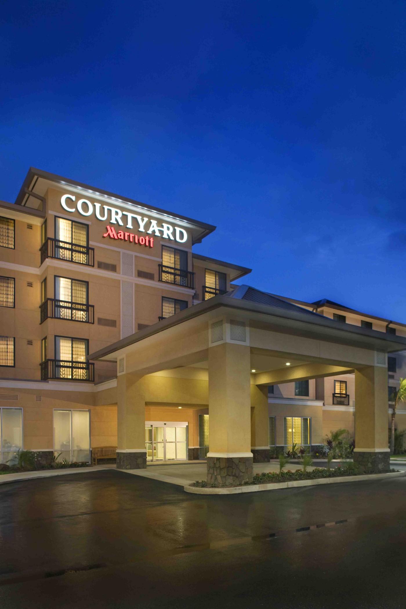 Courtyard By Marriott Maui Kahului Airport Hotel Exterior photo