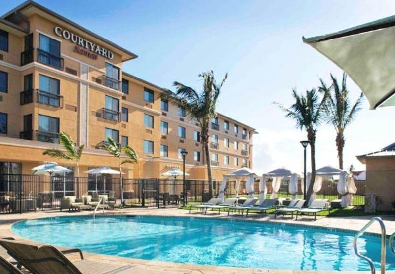 Courtyard By Marriott Maui Kahului Airport Hotel Exterior photo